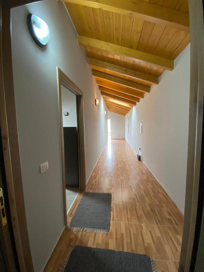 Villa Yseni Орікум Екстер'єр фото